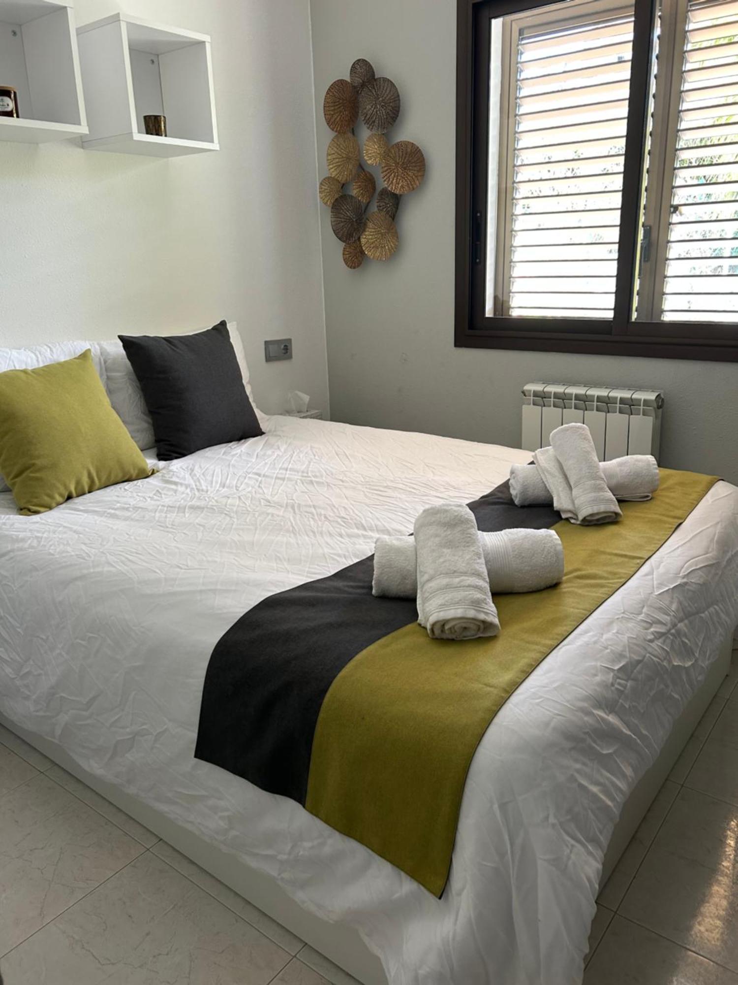 Appartement Duplex Rosas Avec Terrasse Magnifique Jacuzzi Vue Mer Экстерьер фото