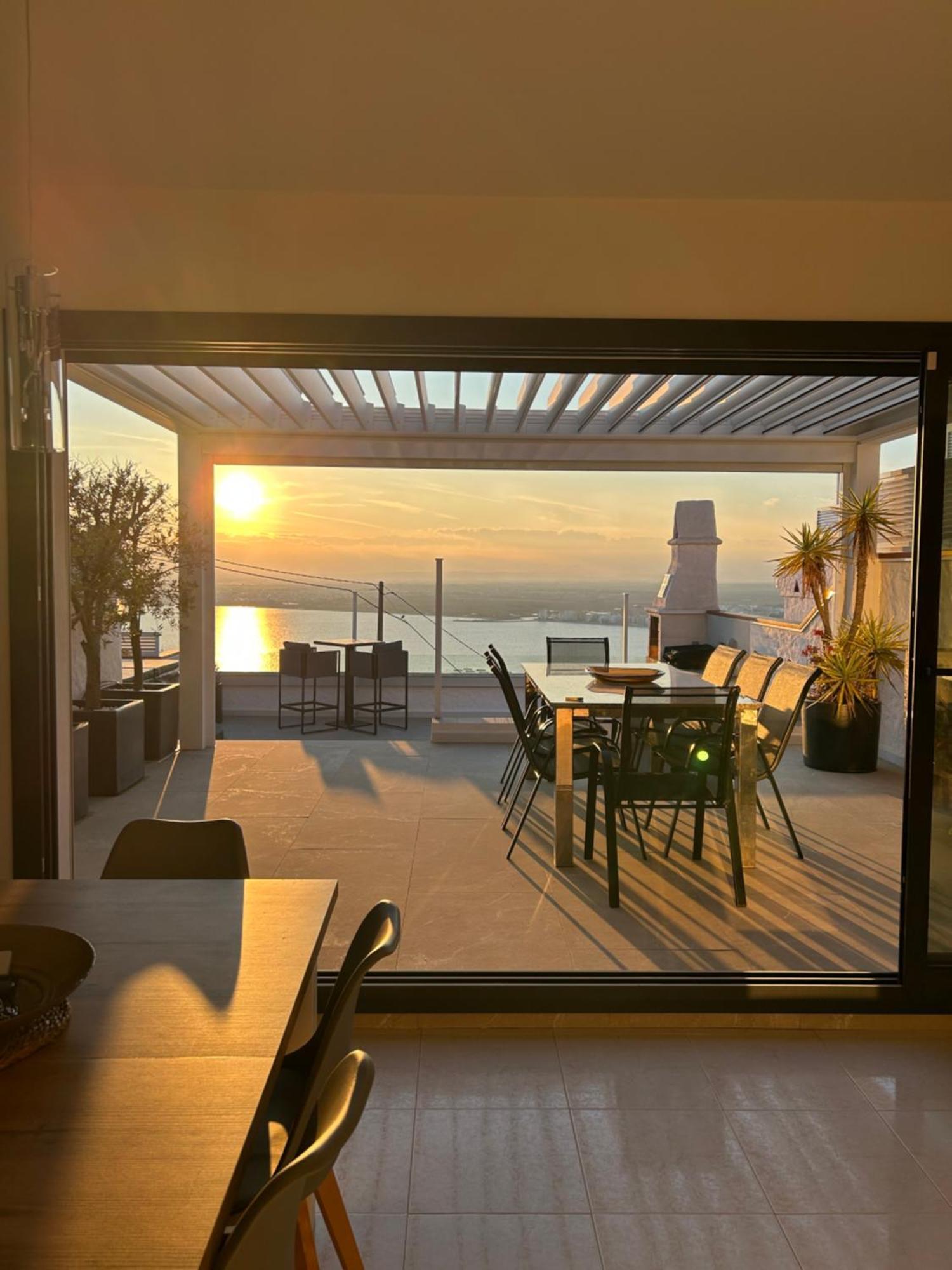 Appartement Duplex Rosas Avec Terrasse Magnifique Jacuzzi Vue Mer Экстерьер фото